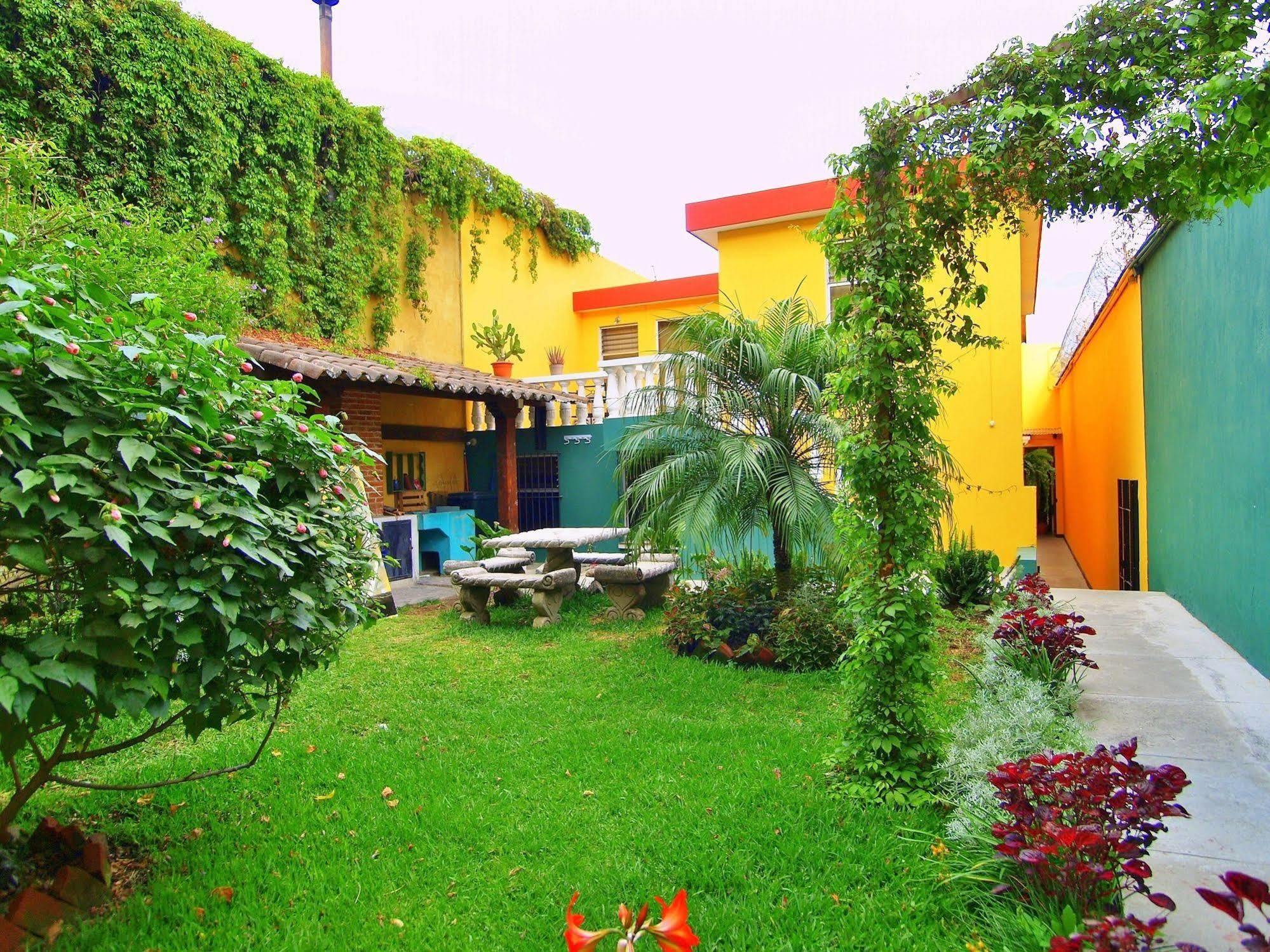 Hotel Casa Rustica By Ahs Antigua Ngoại thất bức ảnh