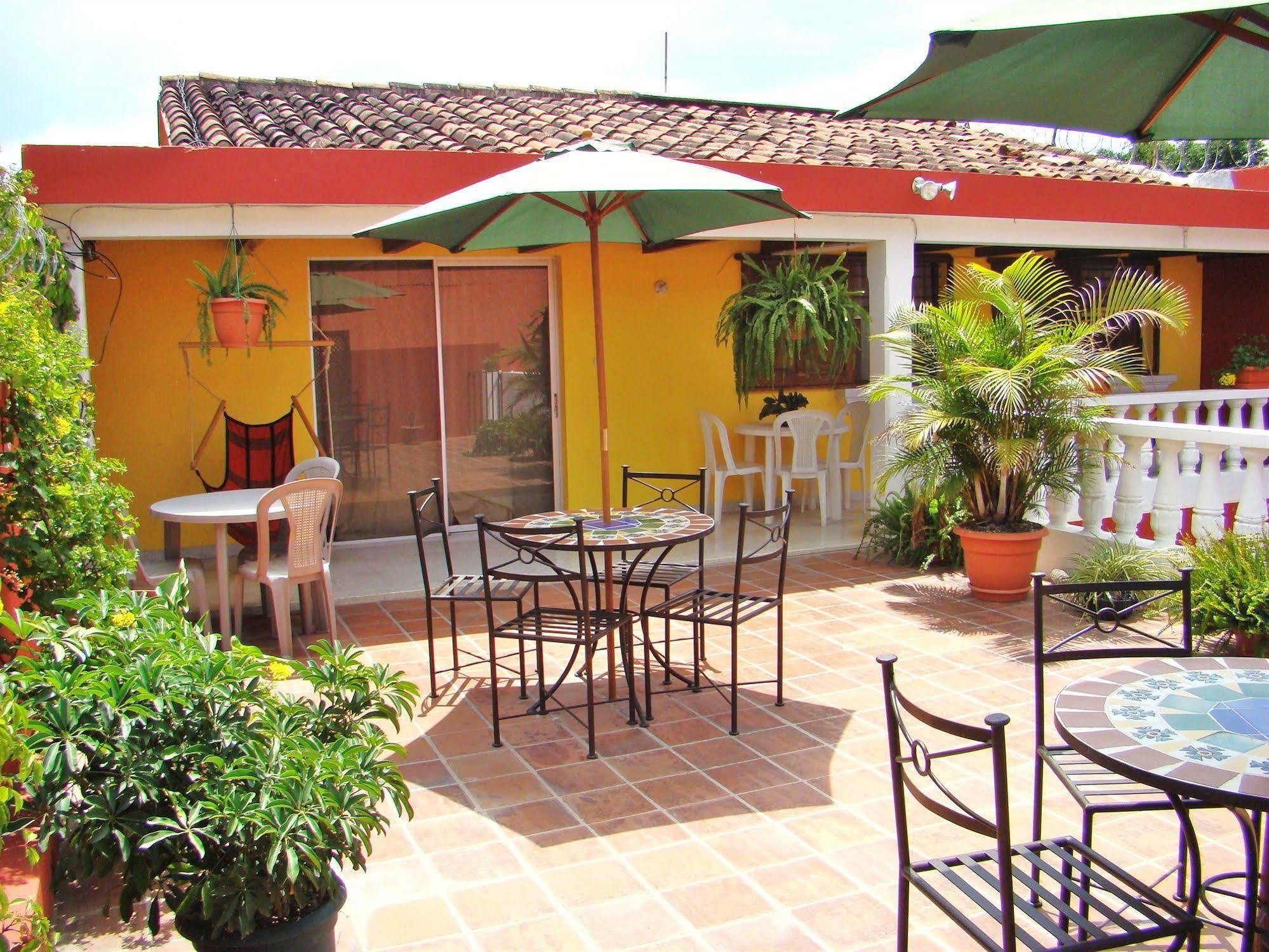 Hotel Casa Rustica By Ahs Antigua Ngoại thất bức ảnh